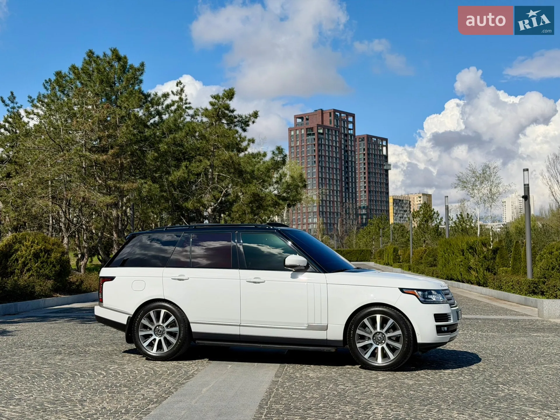 2015 Land Rover Range Rover - мініатюра 12