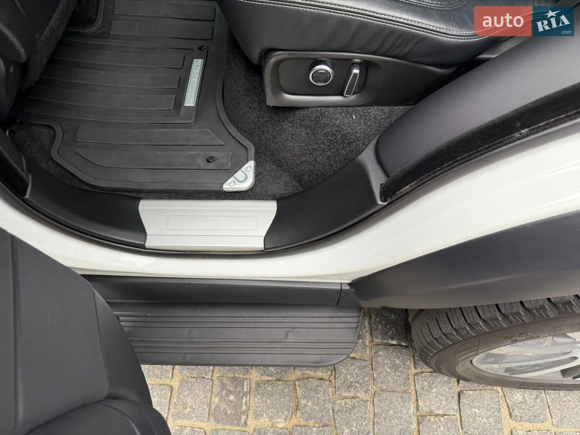 2015 Land Rover Range Rover - мініатюра 47
