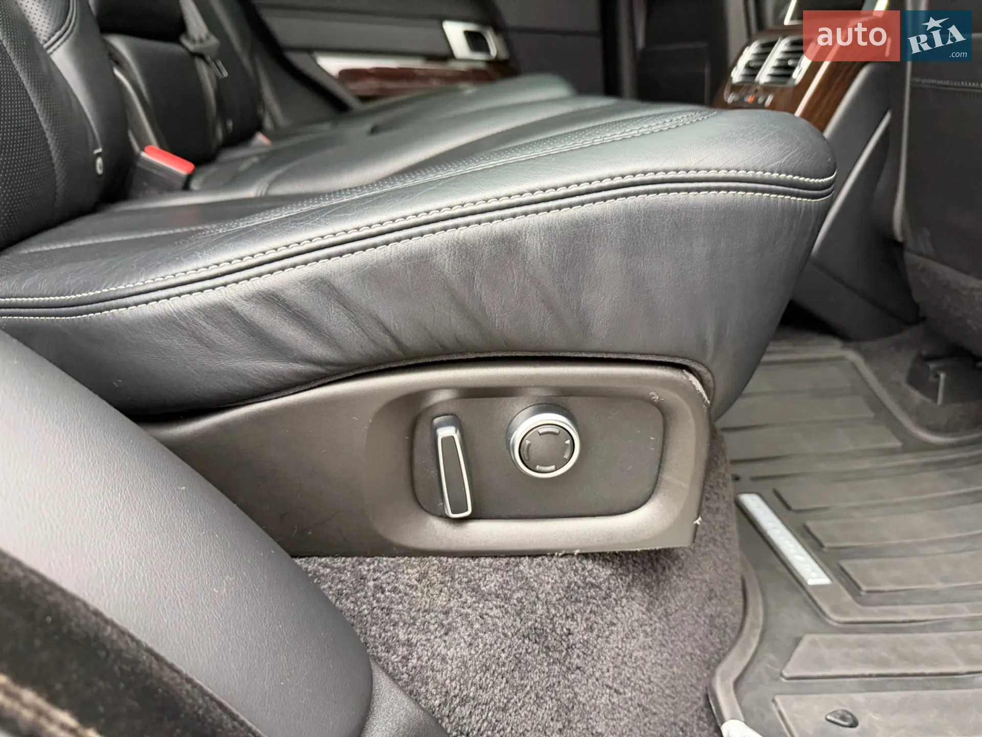 2015 Land Rover Range Rover - мініатюра 68