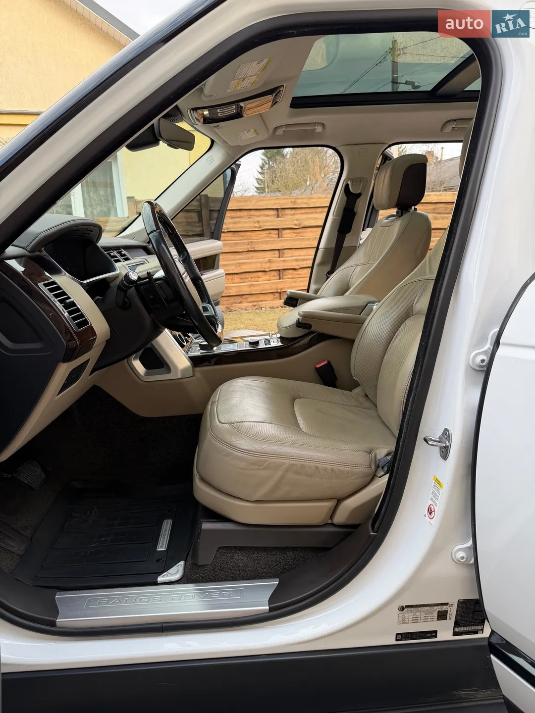 2018 Land Rover Range Rover - мініатюра 13