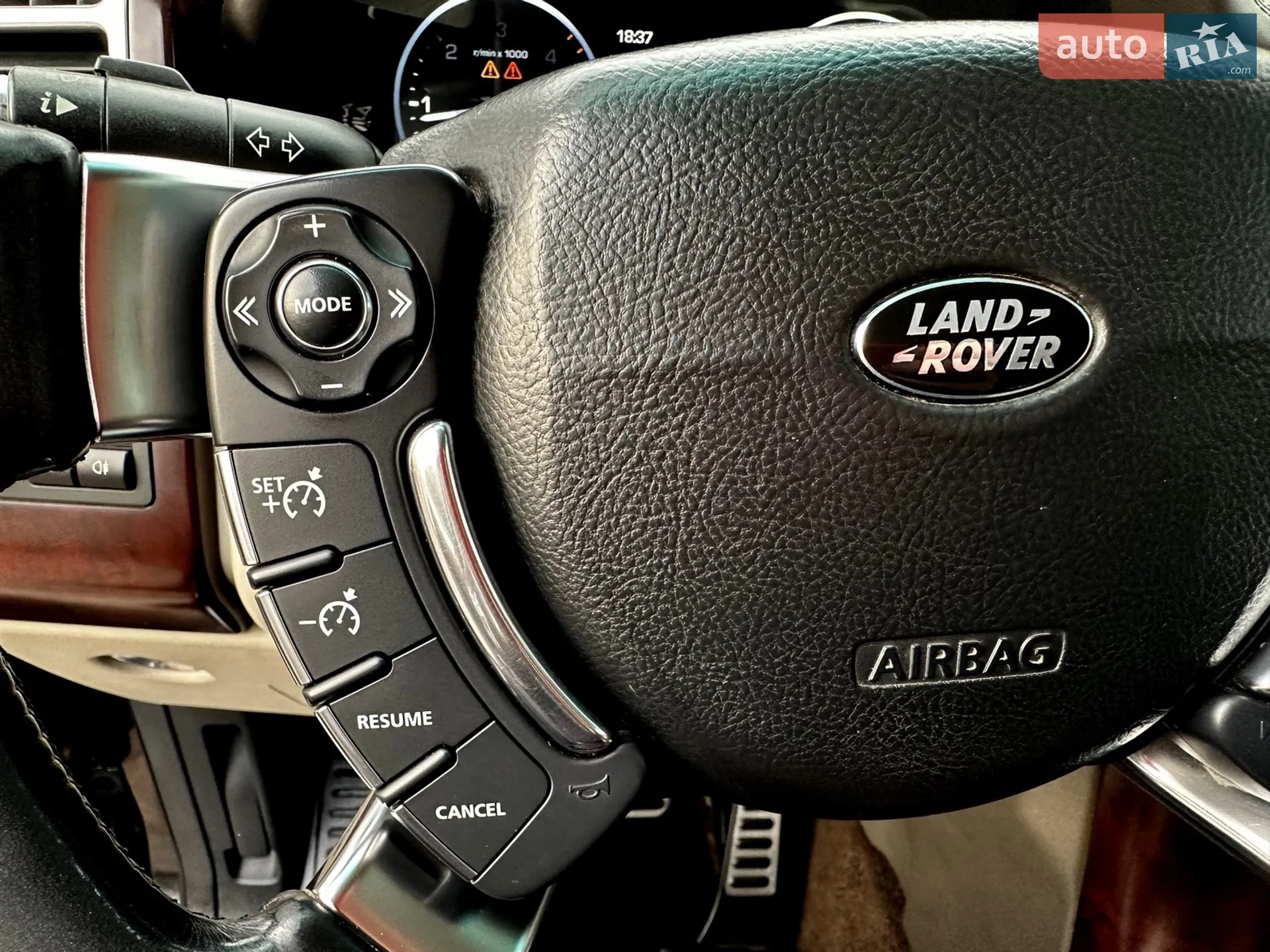 2010 Land Rover Range Rover - мініатюра 26