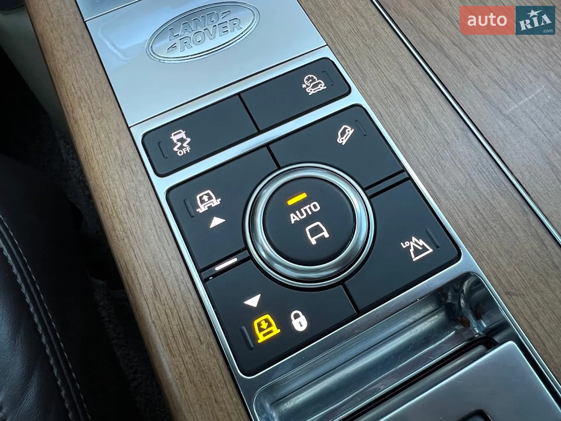 2019 Land Rover Range Rover - мініатюра 22