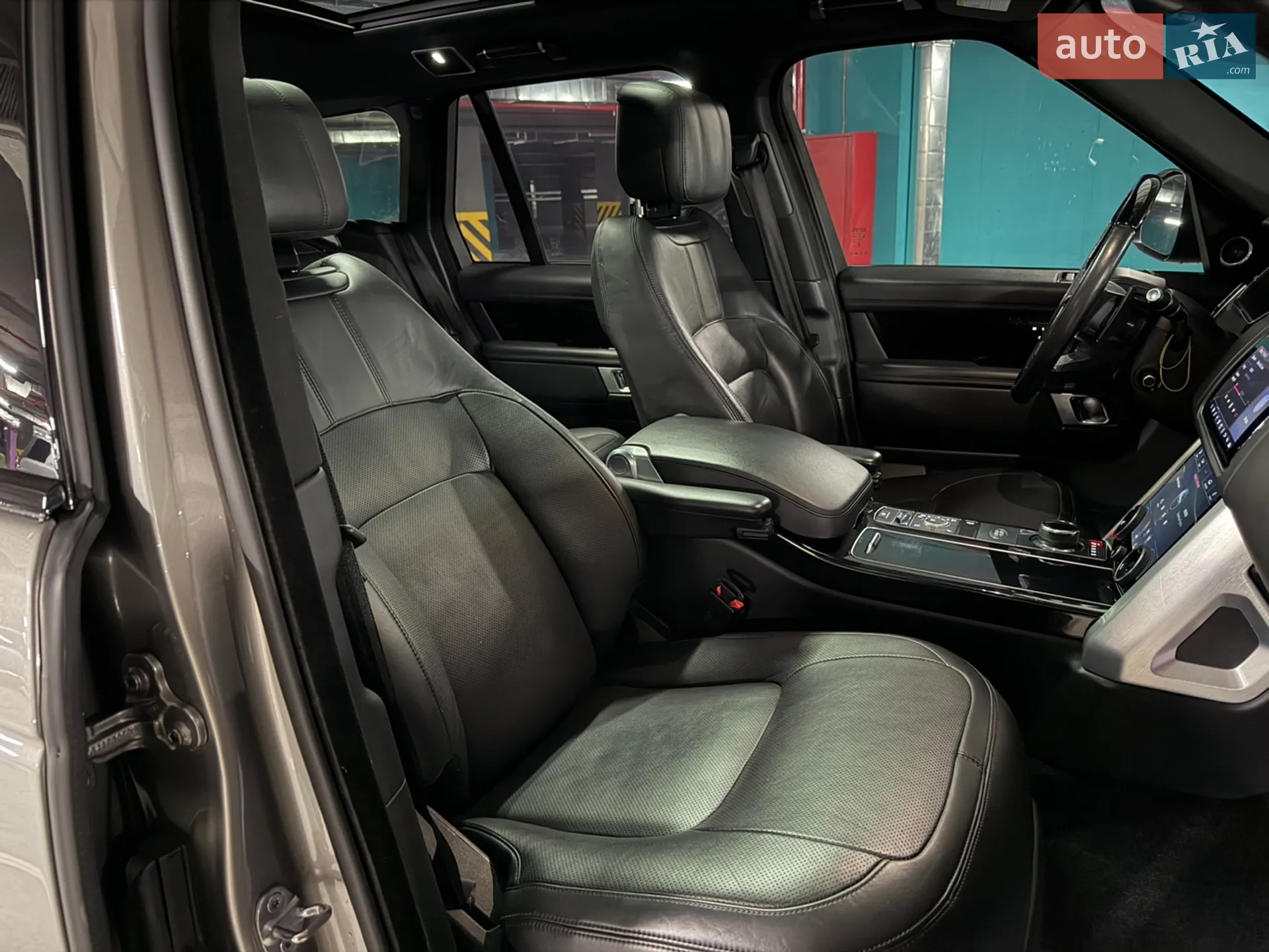 2018 Land Rover Range Rover - мініатюра 34