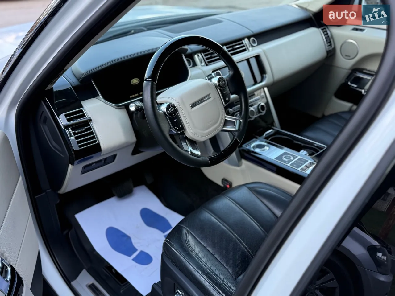 2015 Land Rover Range Rover - мініатюра 23