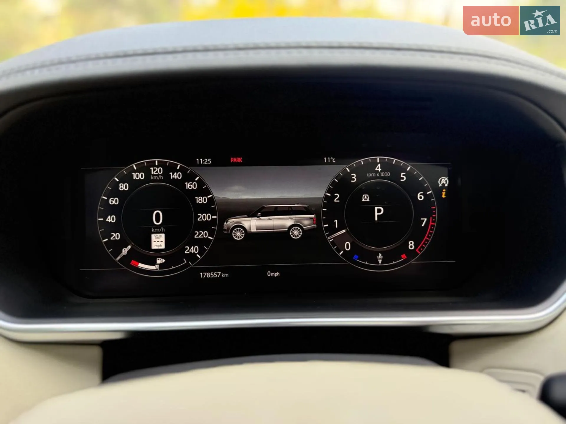 2018 Land Rover Range Rover - мініатюра 21