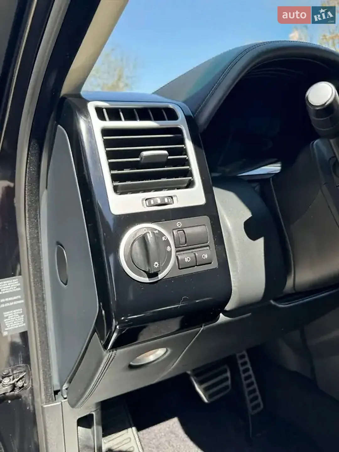 2010 Land Rover Range Rover - мініатюра 31