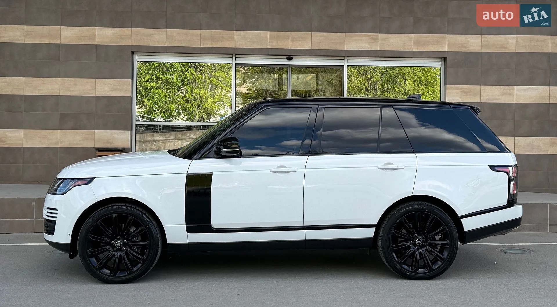 2018 Land Rover Range Rover - мініатюра 10