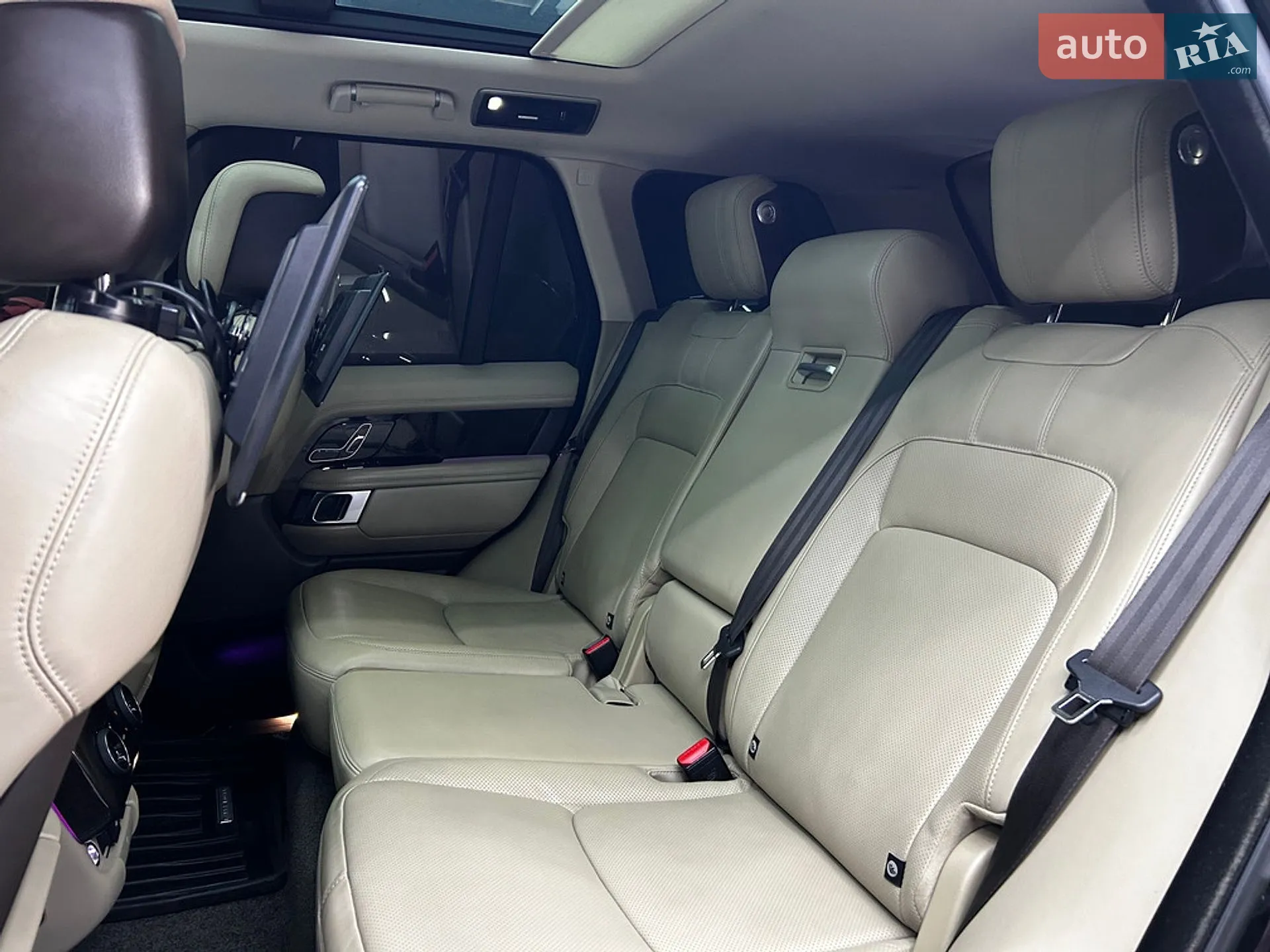 2017 Land Rover Range Rover - мініатюра 26