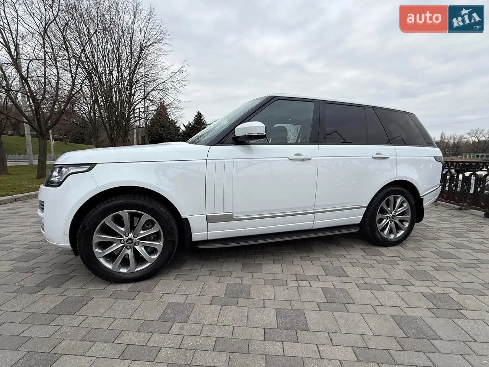 2013 Land Rover Range Rover - мініатюра 3