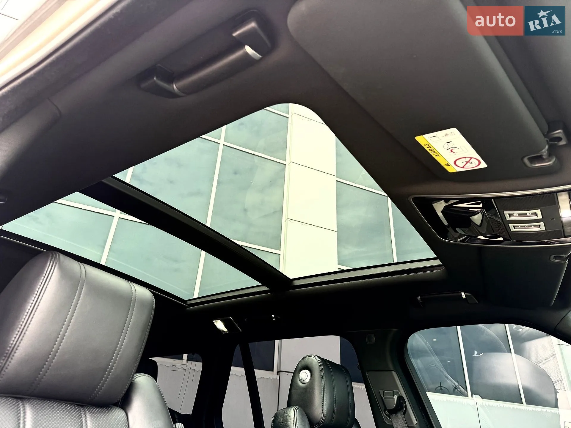 2017 Land Rover Range Rover - мініатюра 40