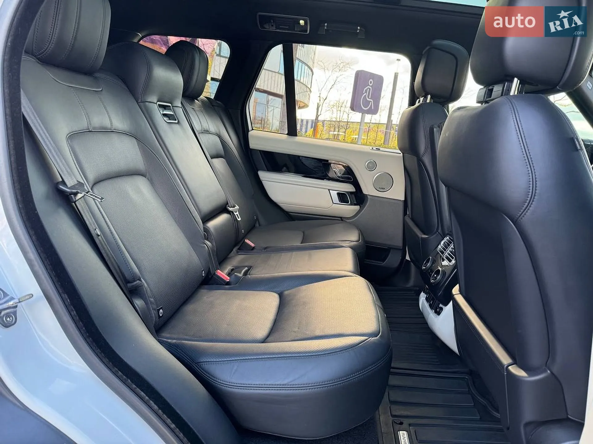 2018 Land Rover Range Rover - мініатюра 10