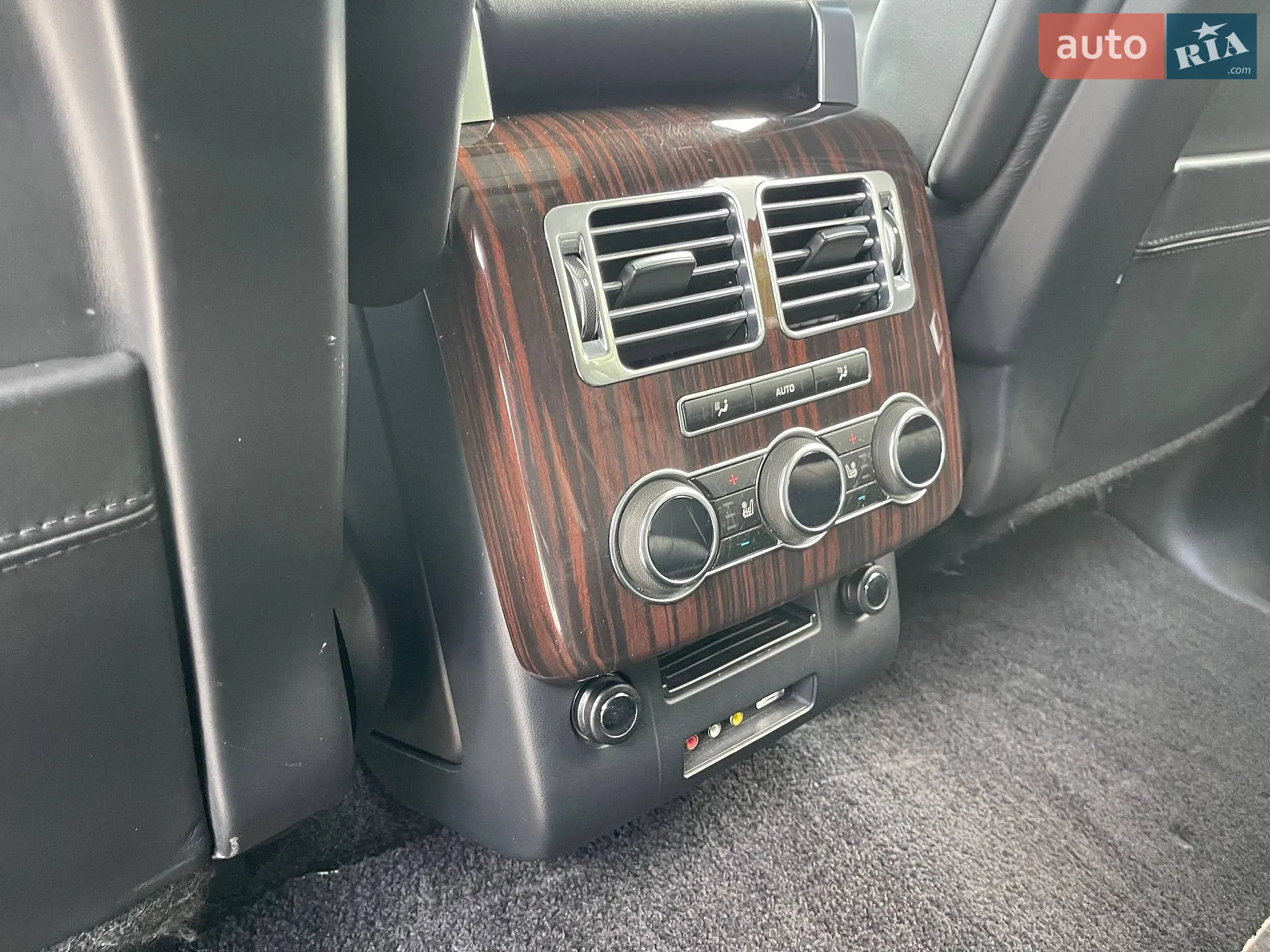 2013 Land Rover Range Rover - мініатюра 40