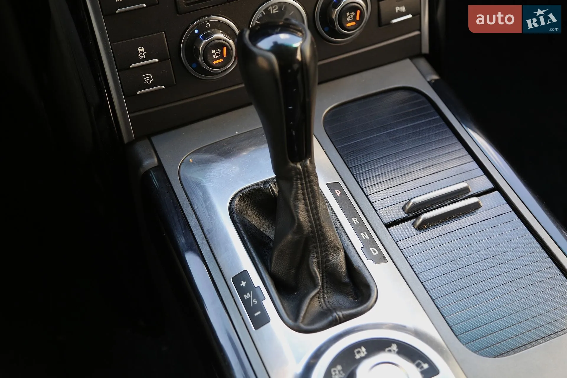 2011 Land Rover Range Rover - мініатюра 23