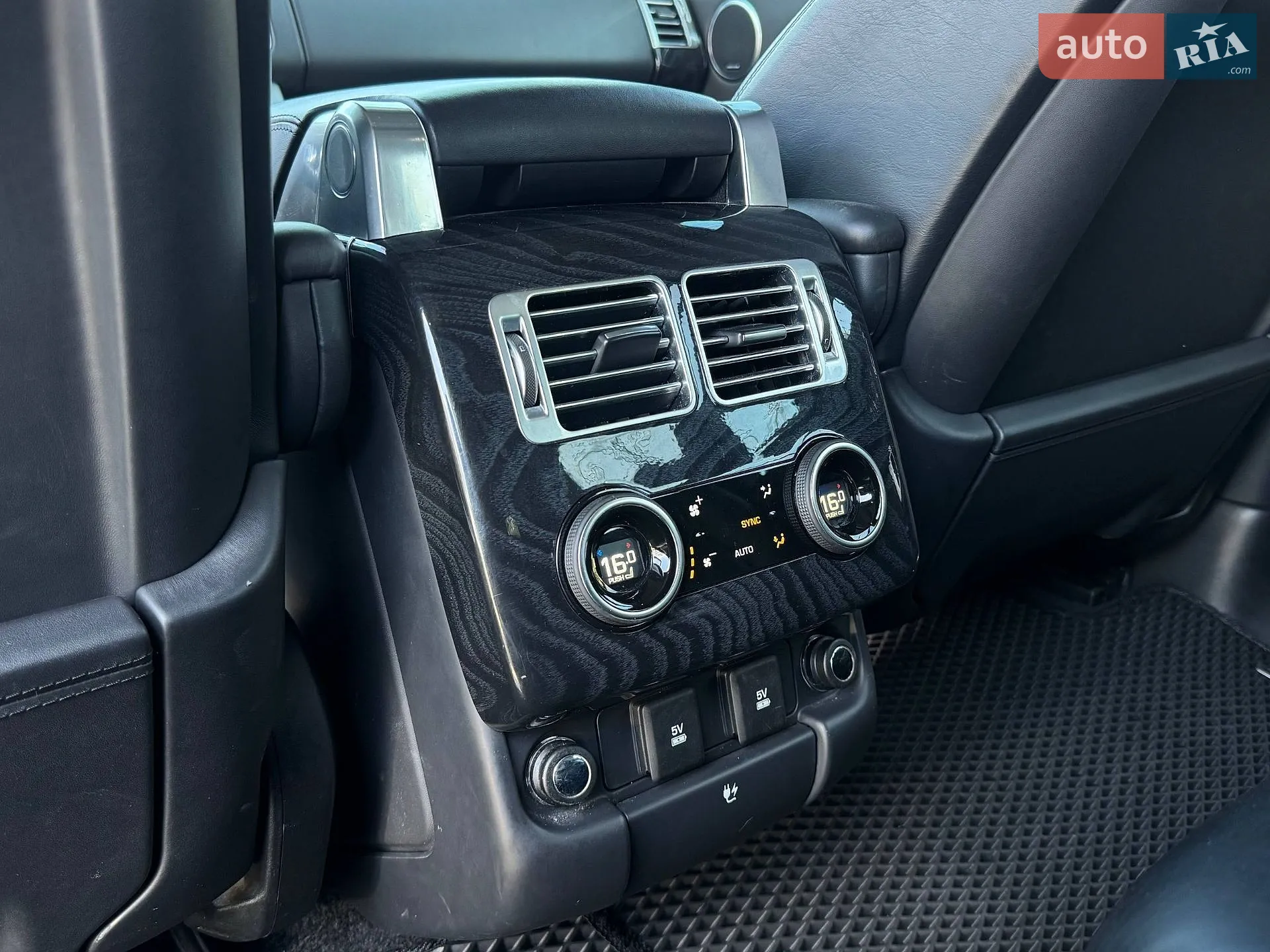2020 Land Rover Range Rover - мініатюра 70