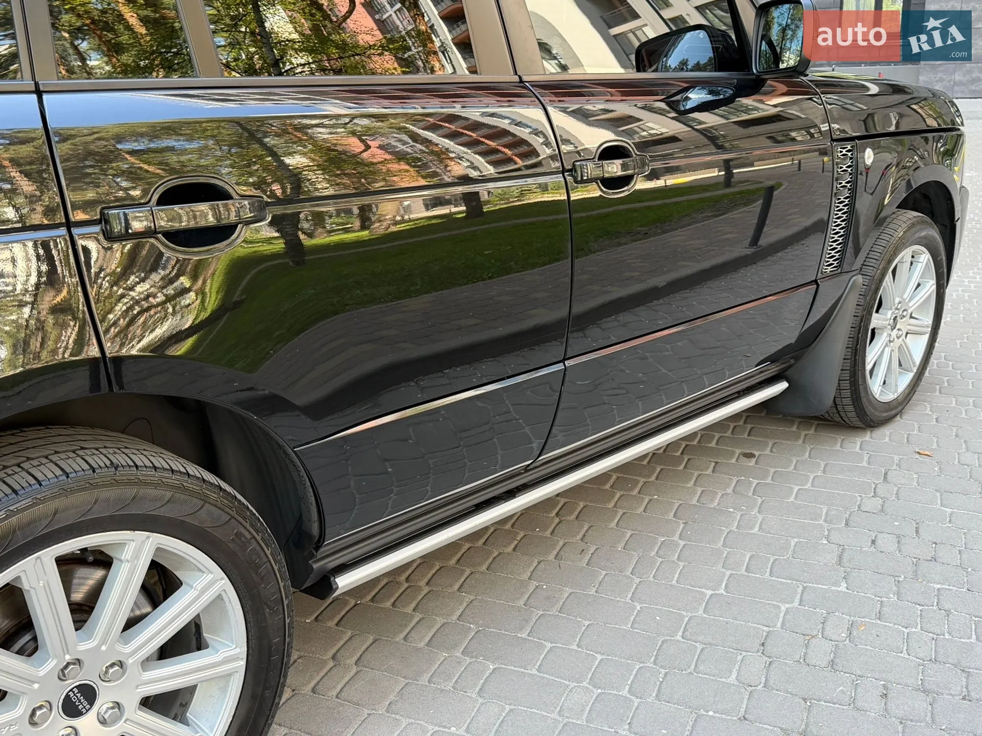 2012 Land Rover Range Rover - мініатюра 18