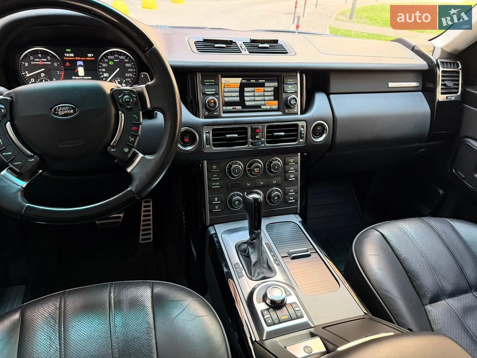 2012 Land Rover Range Rover - мініатюра 23