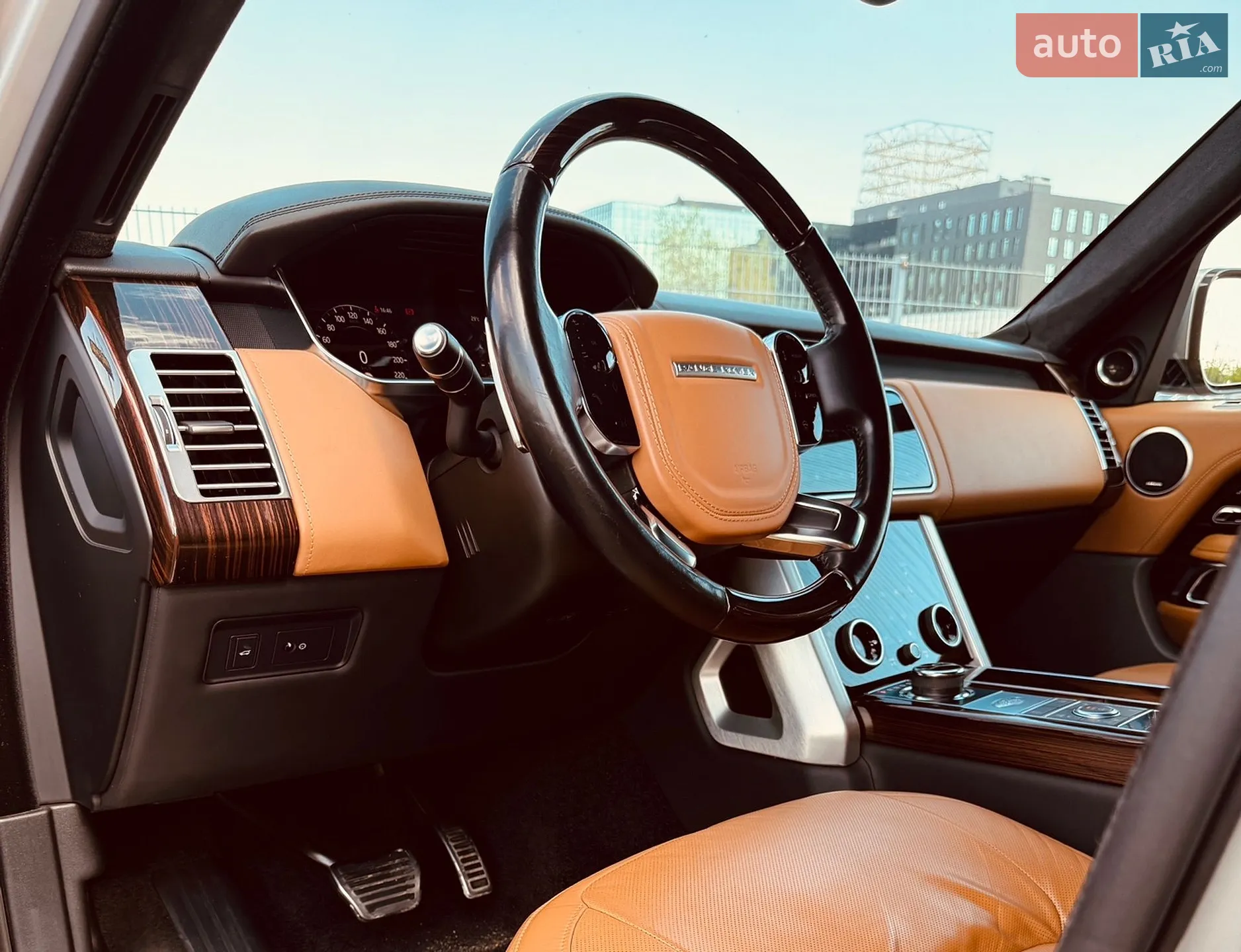 2018 Land Rover Range Rover - мініатюра 30