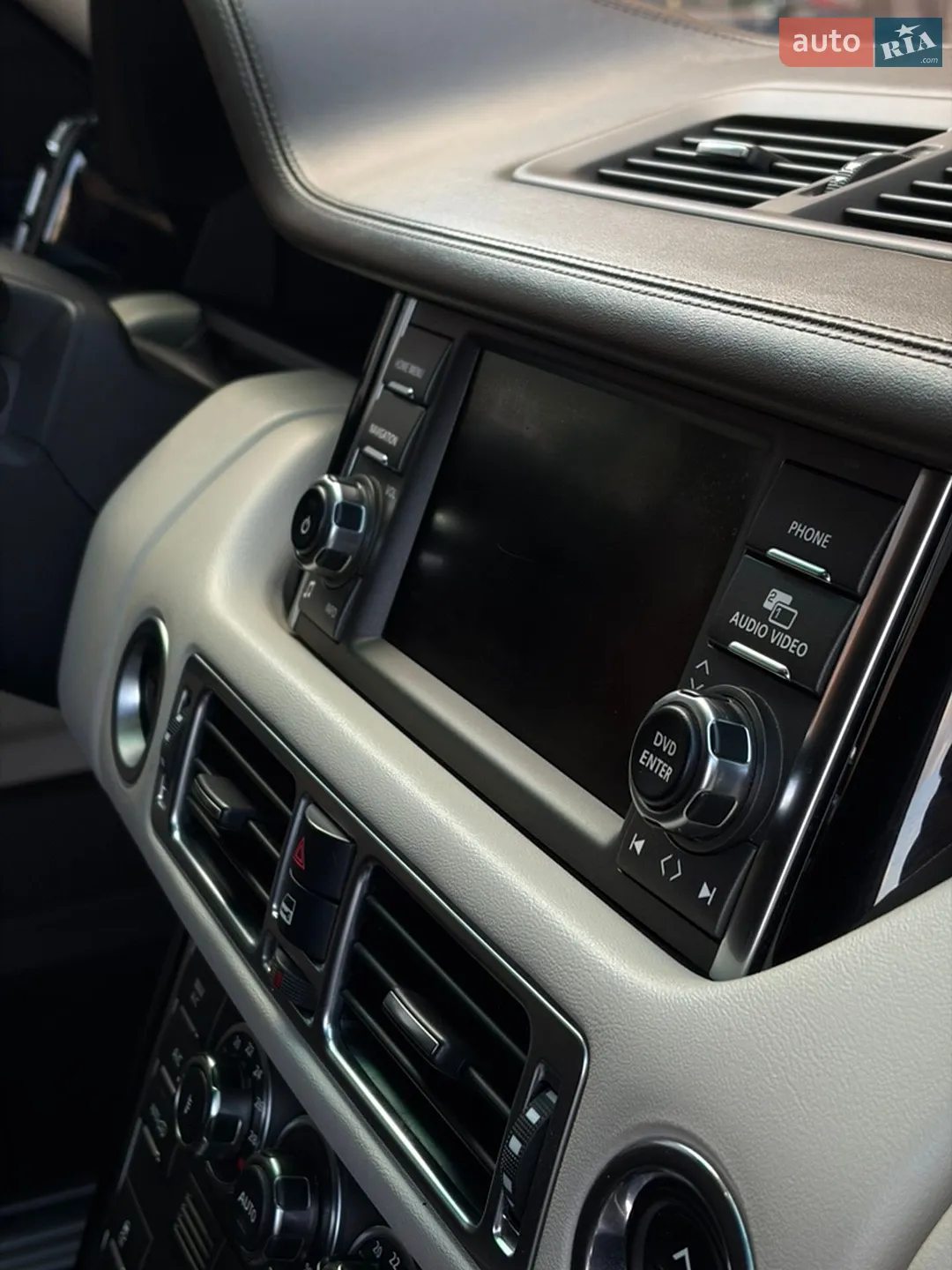 2012 Land Rover Range Rover - мініатюра 17