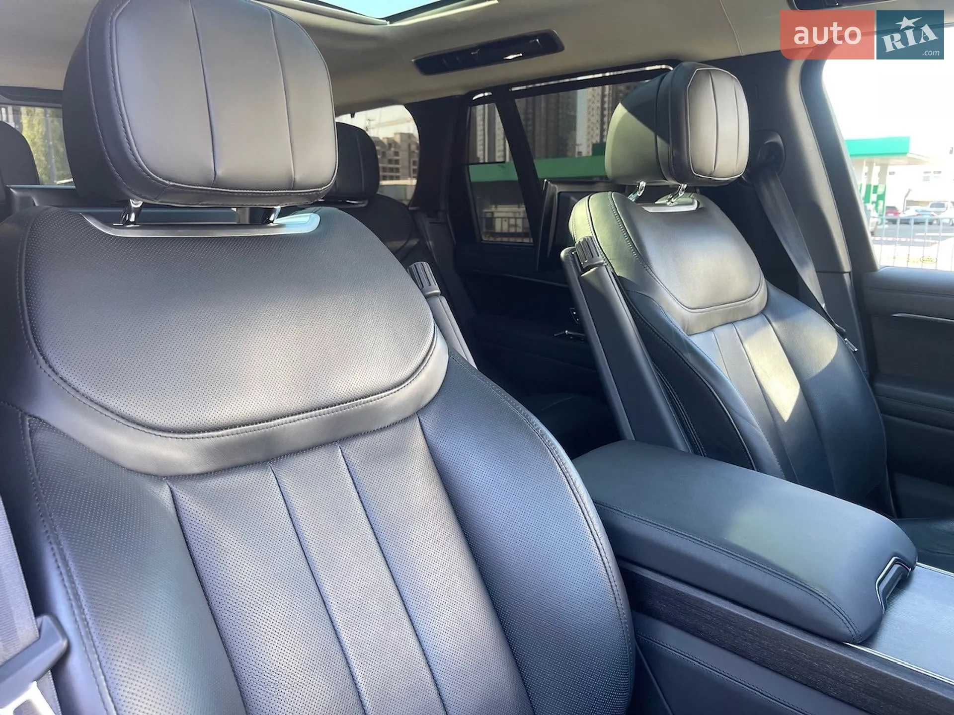 2023 Land Rover Range Rover - мініатюра 98