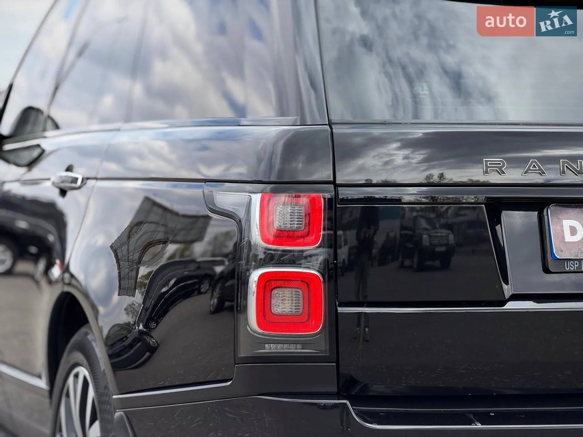 2018 Land Rover Range Rover - мініатюра 27