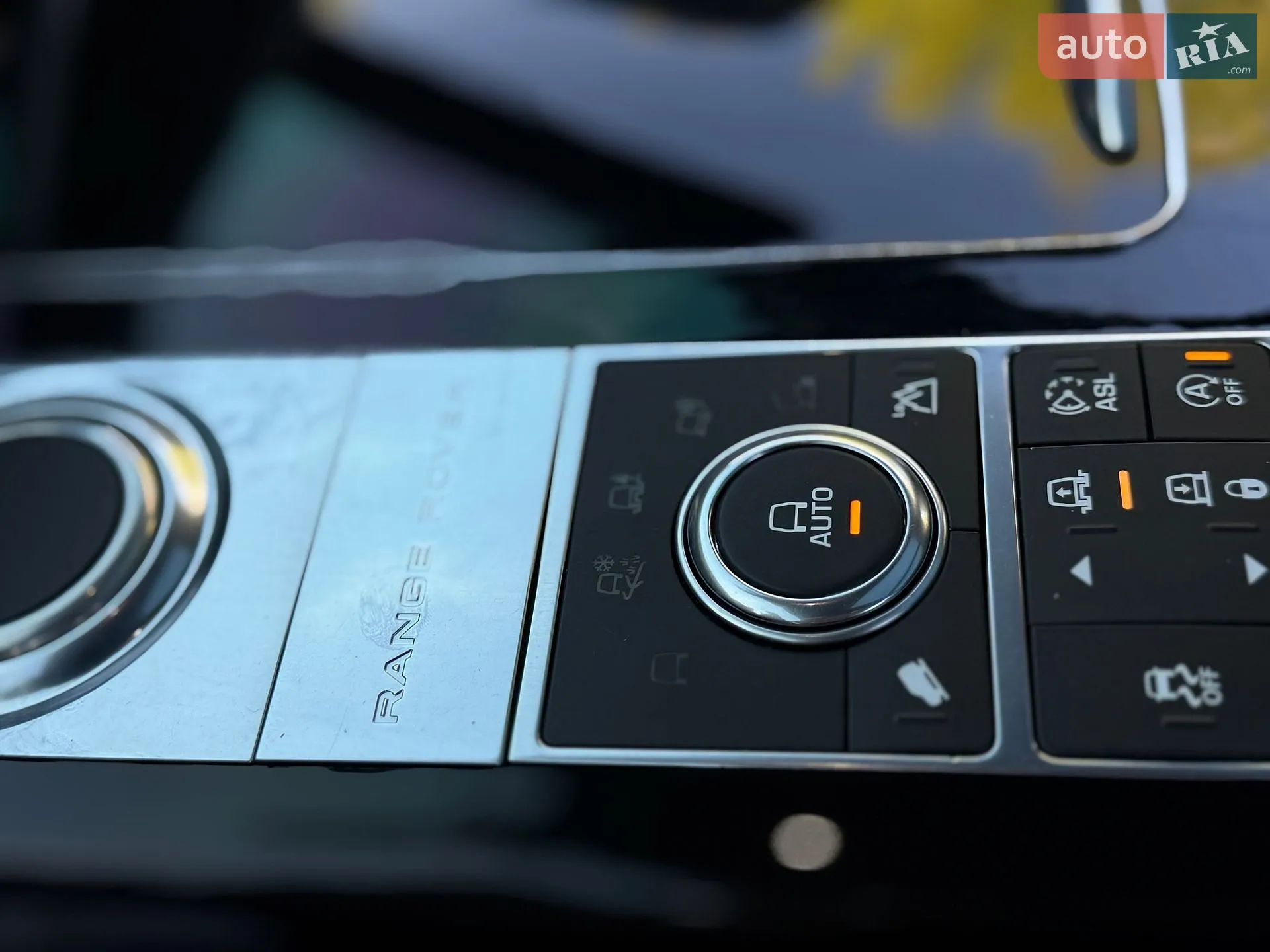 2015 Land Rover Range Rover - мініатюра 67
