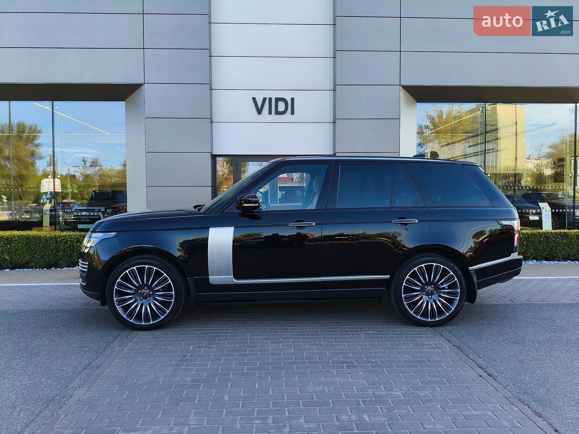 2021 Land Rover Range Rover - мініатюра 12