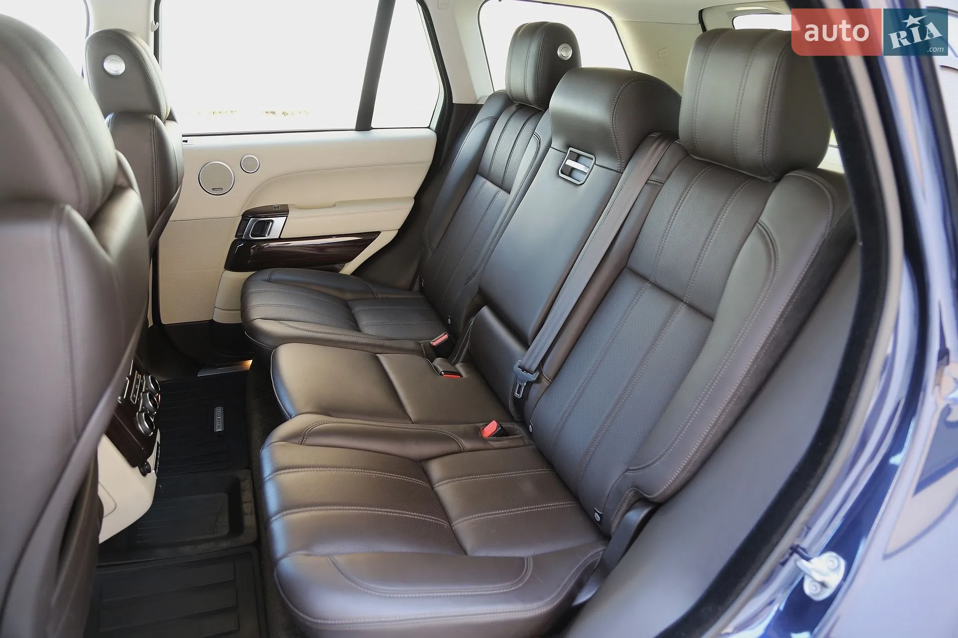 2016 Land Rover Range Rover - мініатюра 10