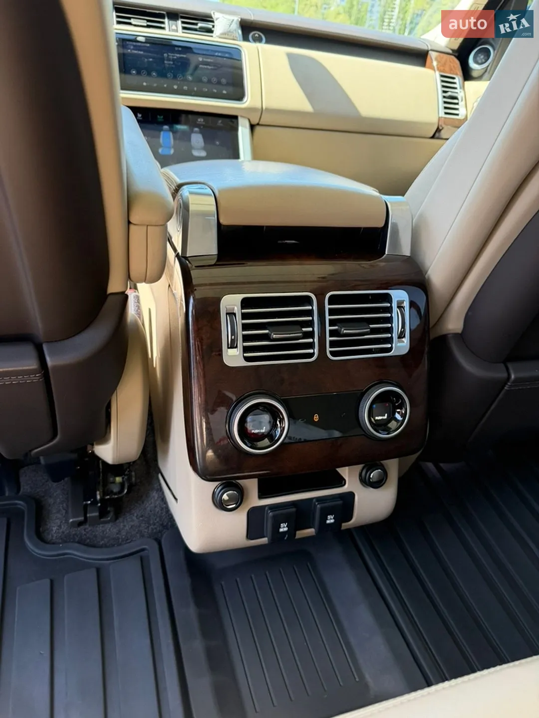 2019 Land Rover Range Rover - мініатюра 18