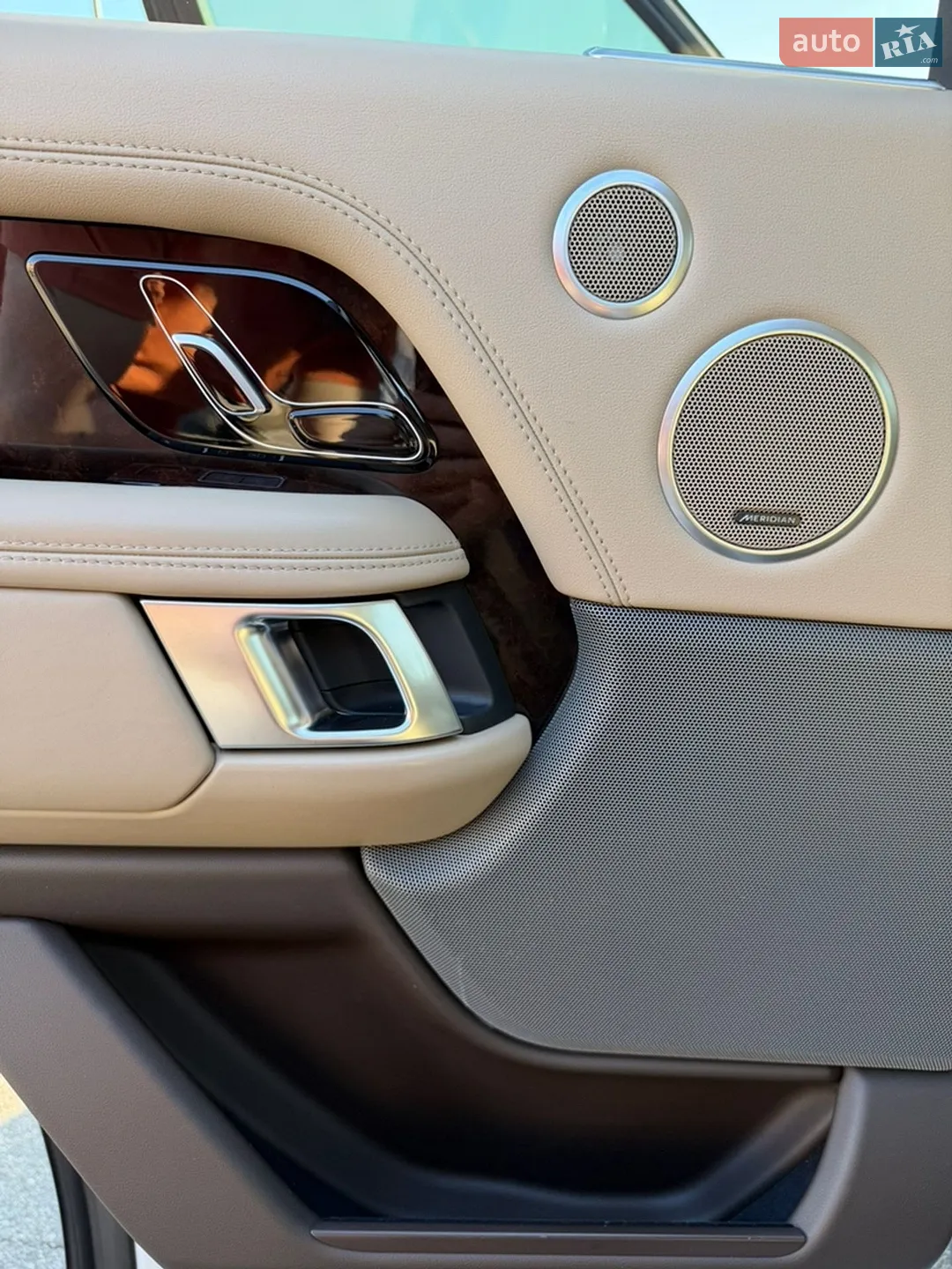 2019 Land Rover Range Rover - мініатюра 32
