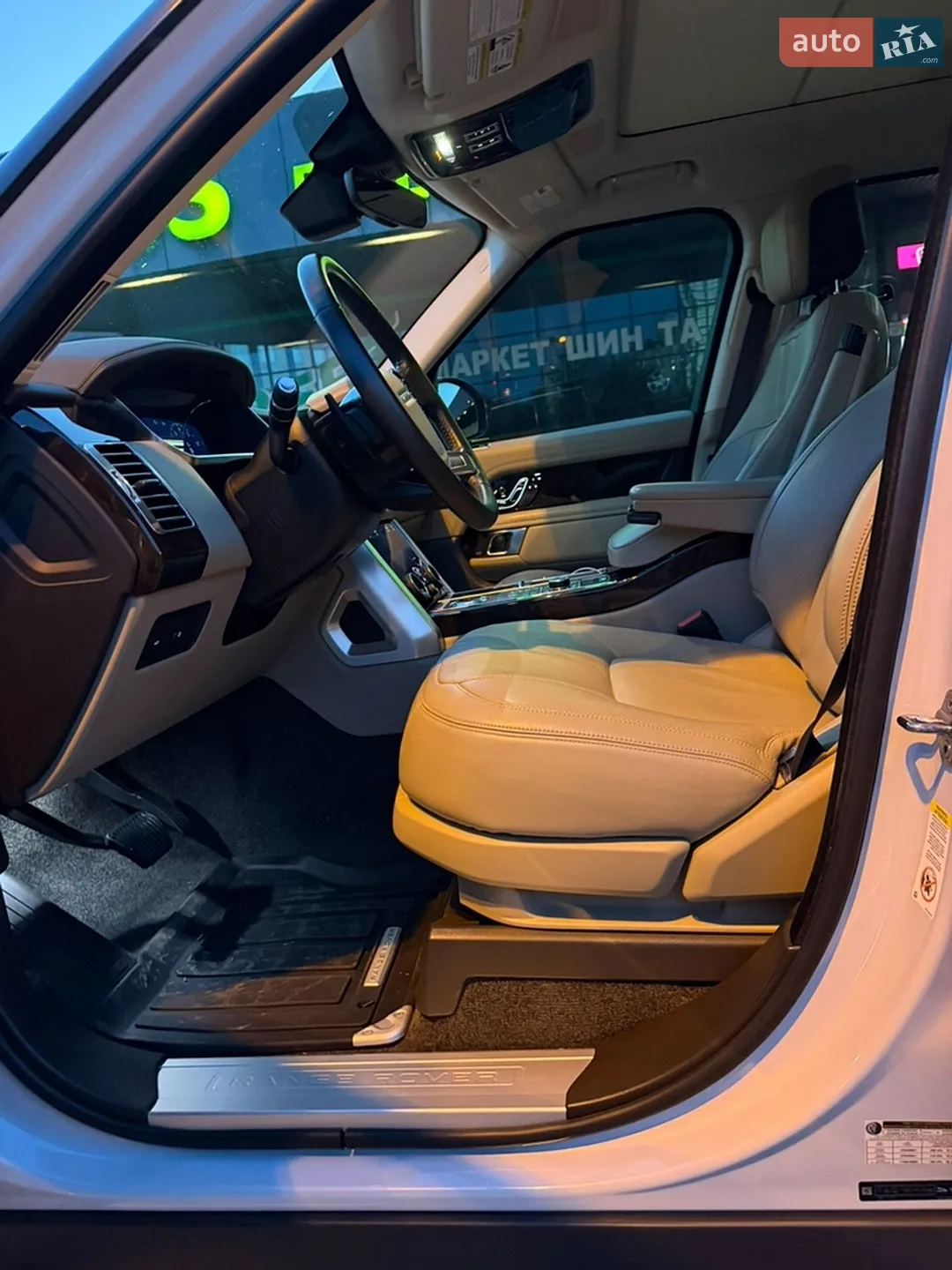 2019 Land Rover Range Rover - мініатюра 64
