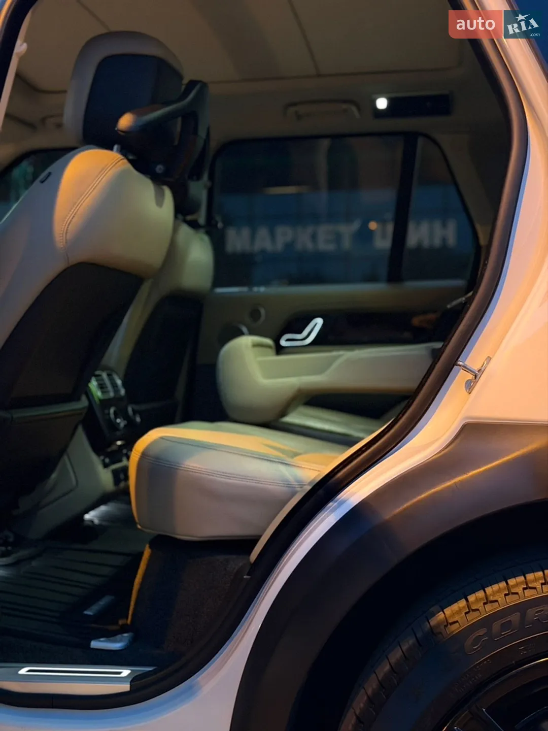 2019 Land Rover Range Rover - мініатюра 74