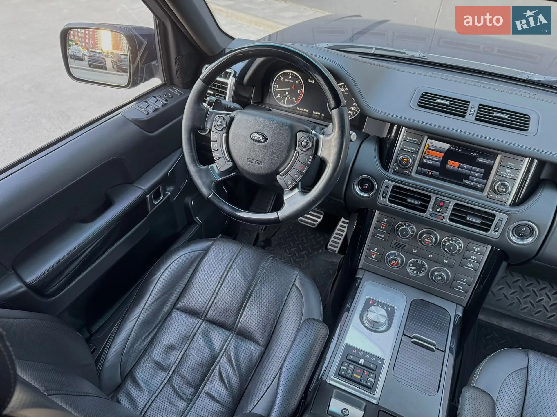 2011 Land Rover Range Rover - мініатюра 52
