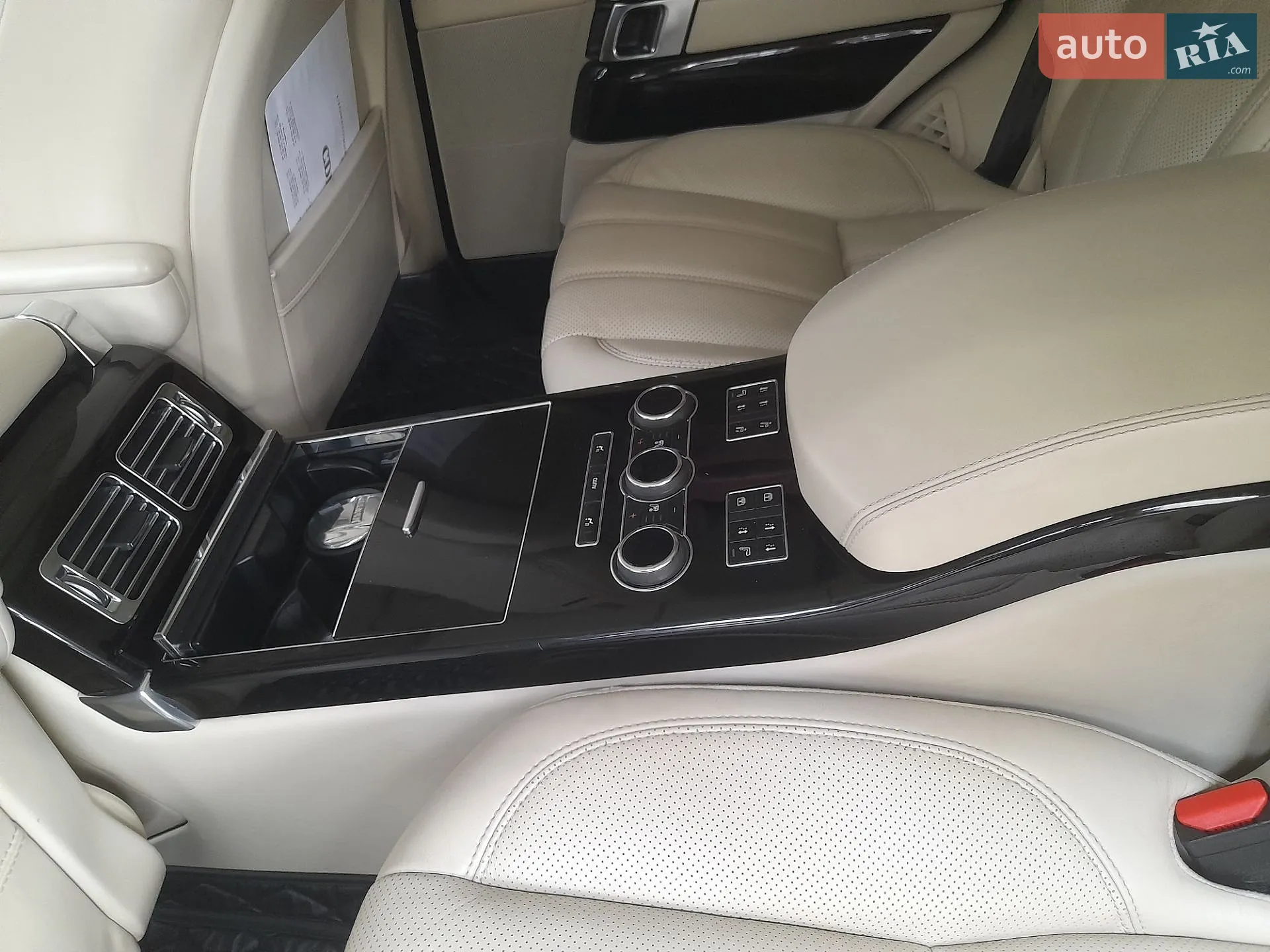 2013 Land Rover Range Rover - мініатюра 22