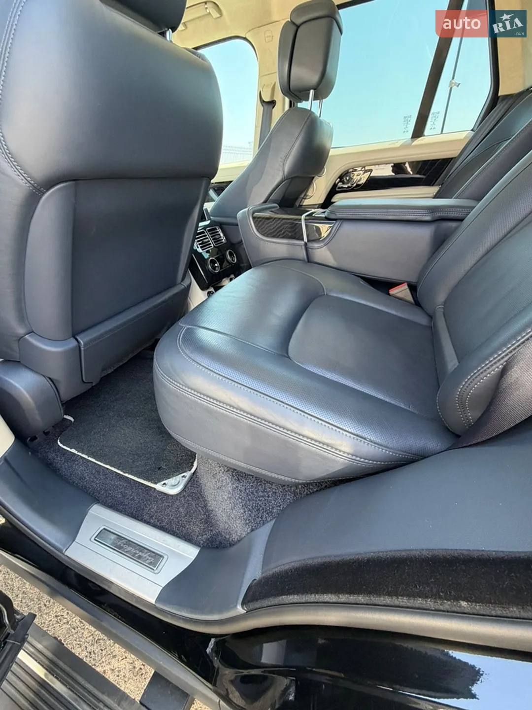 2020 Land Rover Range Rover - мініатюра 13