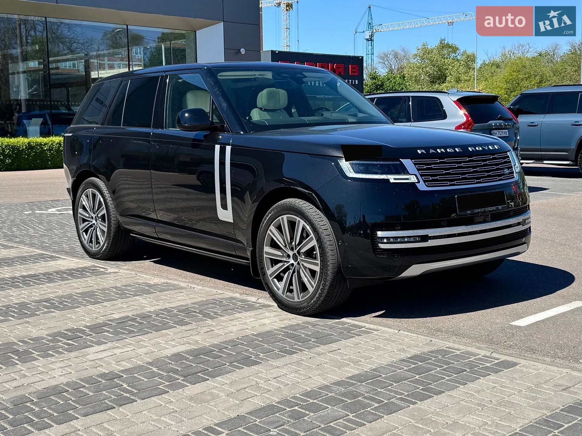 2026 Land Rover Range Rover - мініатюра 3