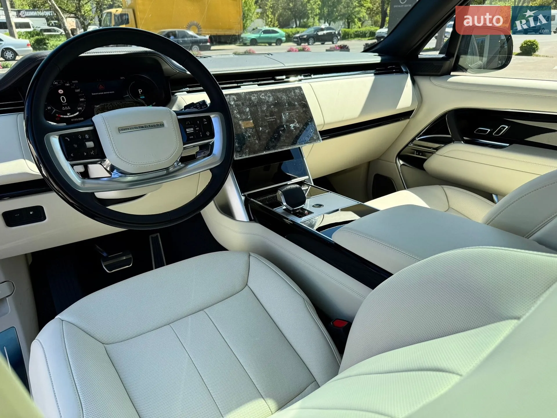 2026 Land Rover Range Rover - мініатюра 18