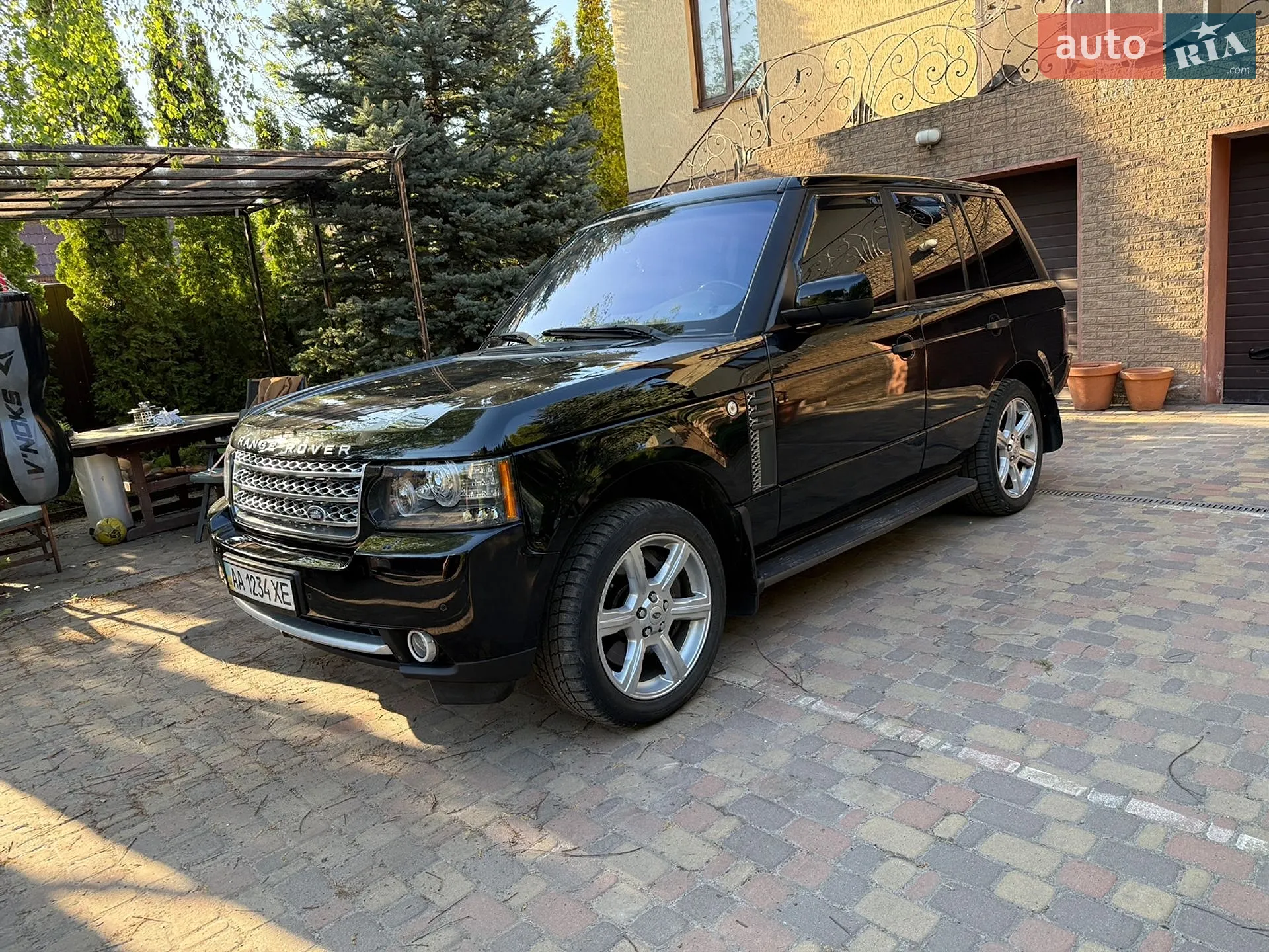 2010 Land Rover Range Rover - мініатюра 4