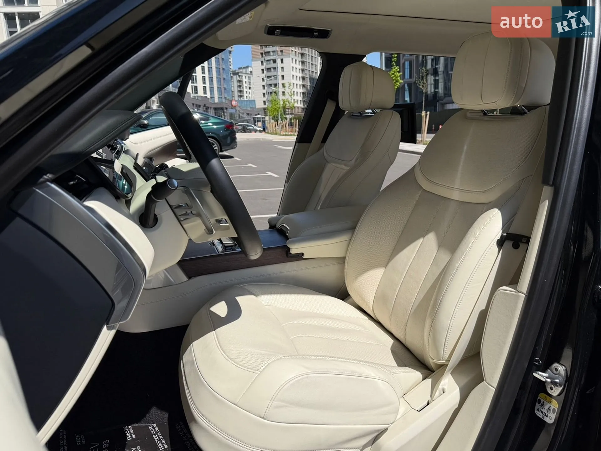 2023 Land Rover Range Rover - мініатюра 37