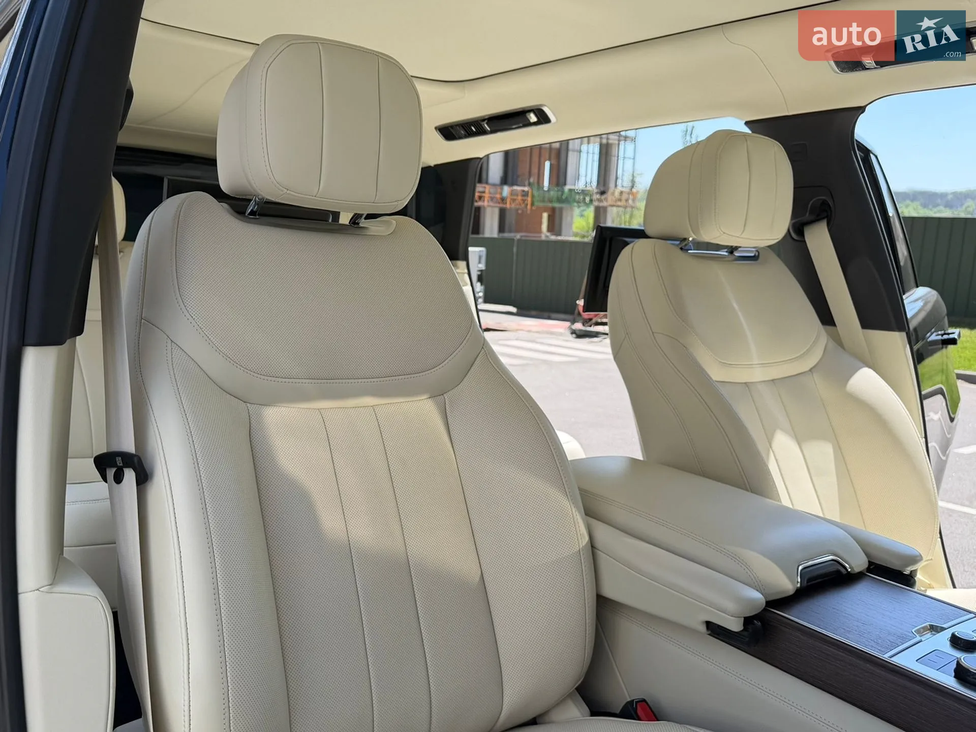2023 Land Rover Range Rover - мініатюра 43
