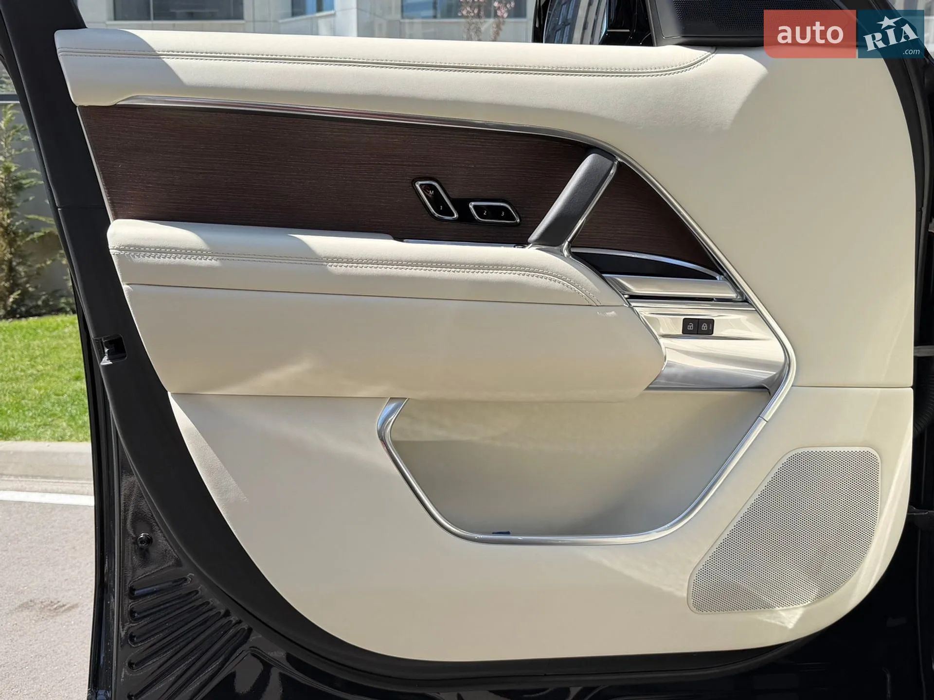 2023 Land Rover Range Rover - мініатюра 48