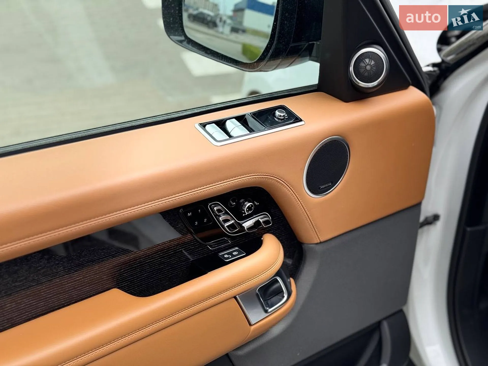 2019 Land Rover Range Rover - мініатюра 8