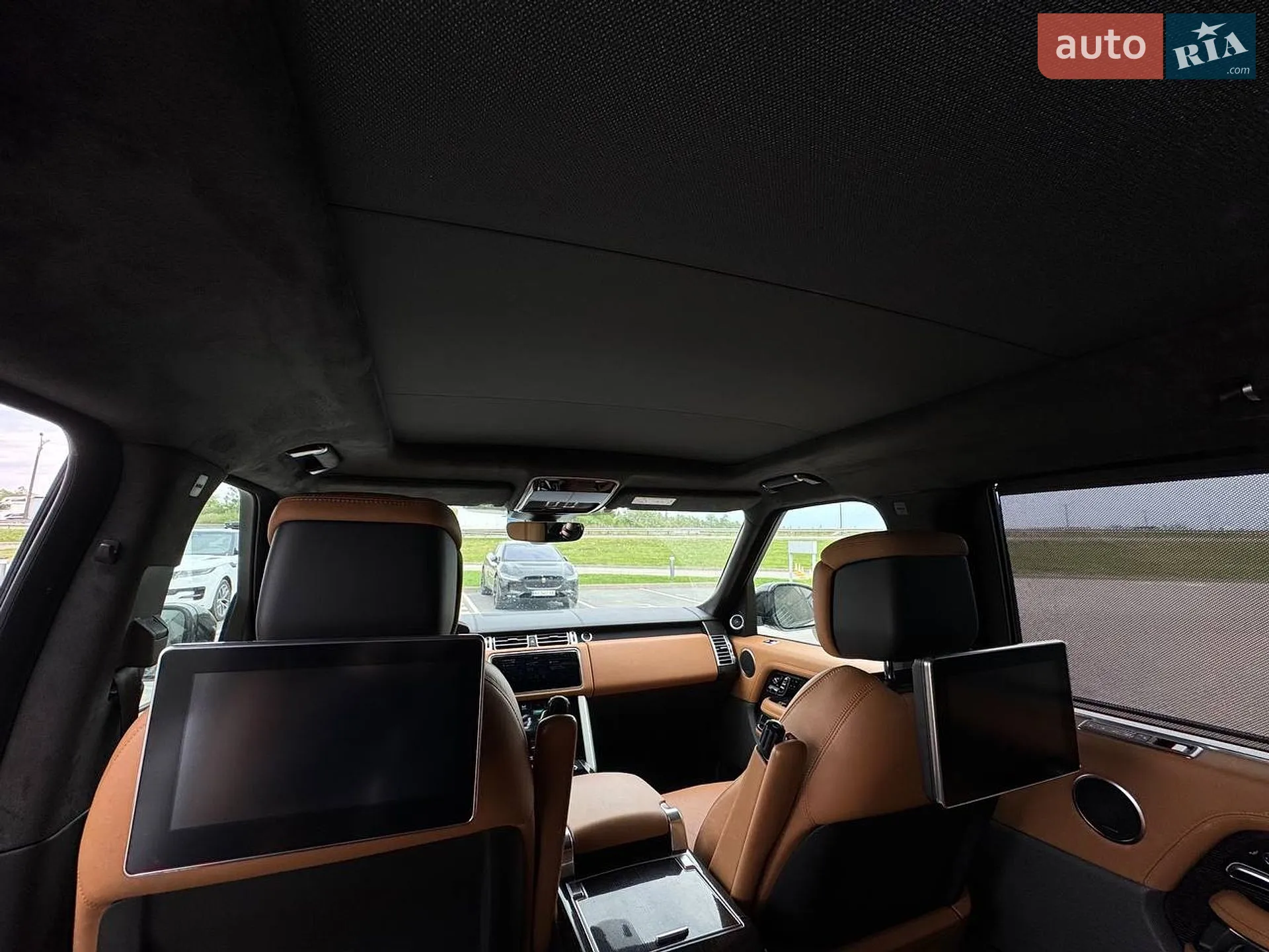 2019 Land Rover Range Rover - мініатюра 26