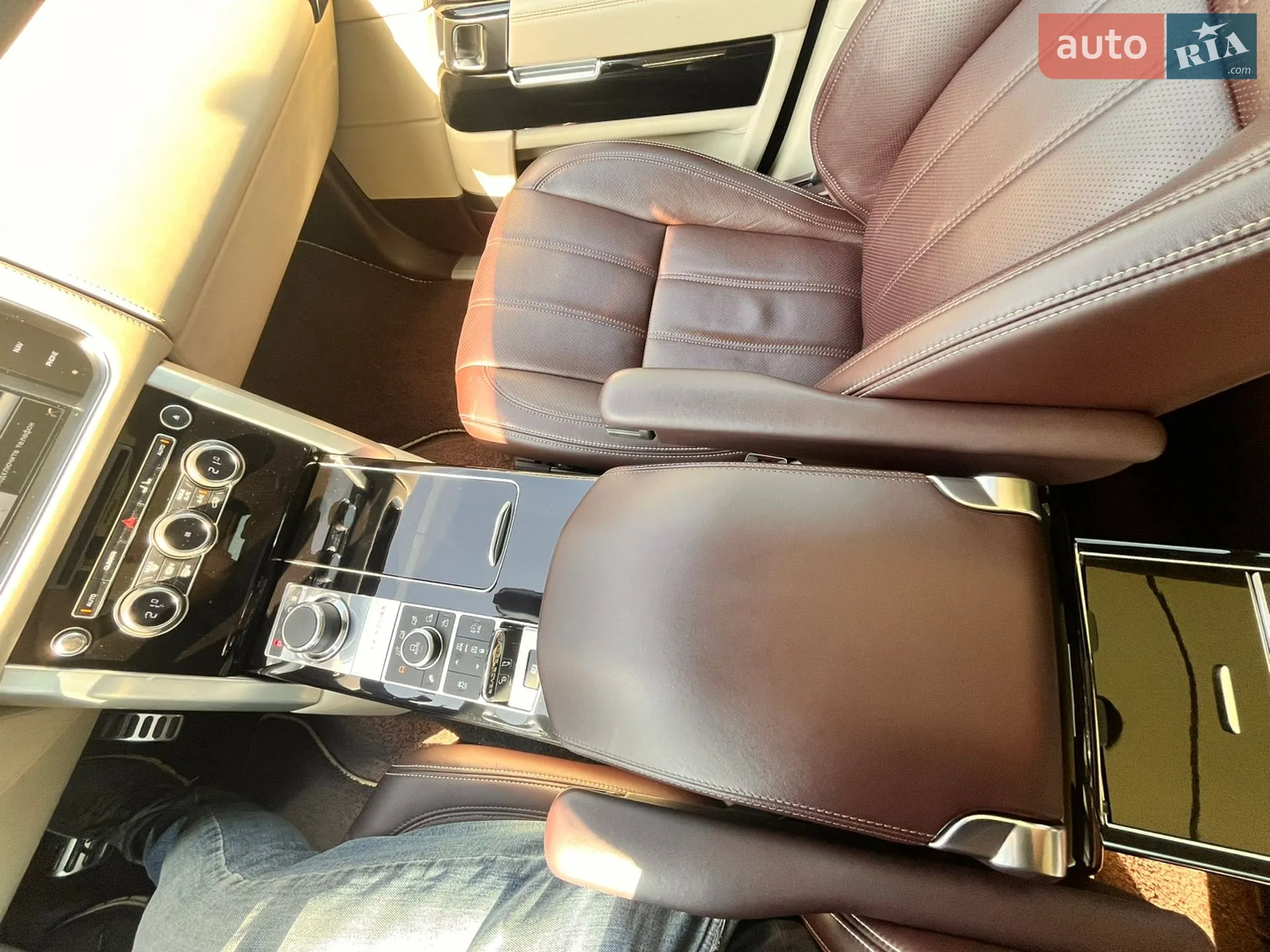 2014 Land Rover Range Rover - мініатюра 21