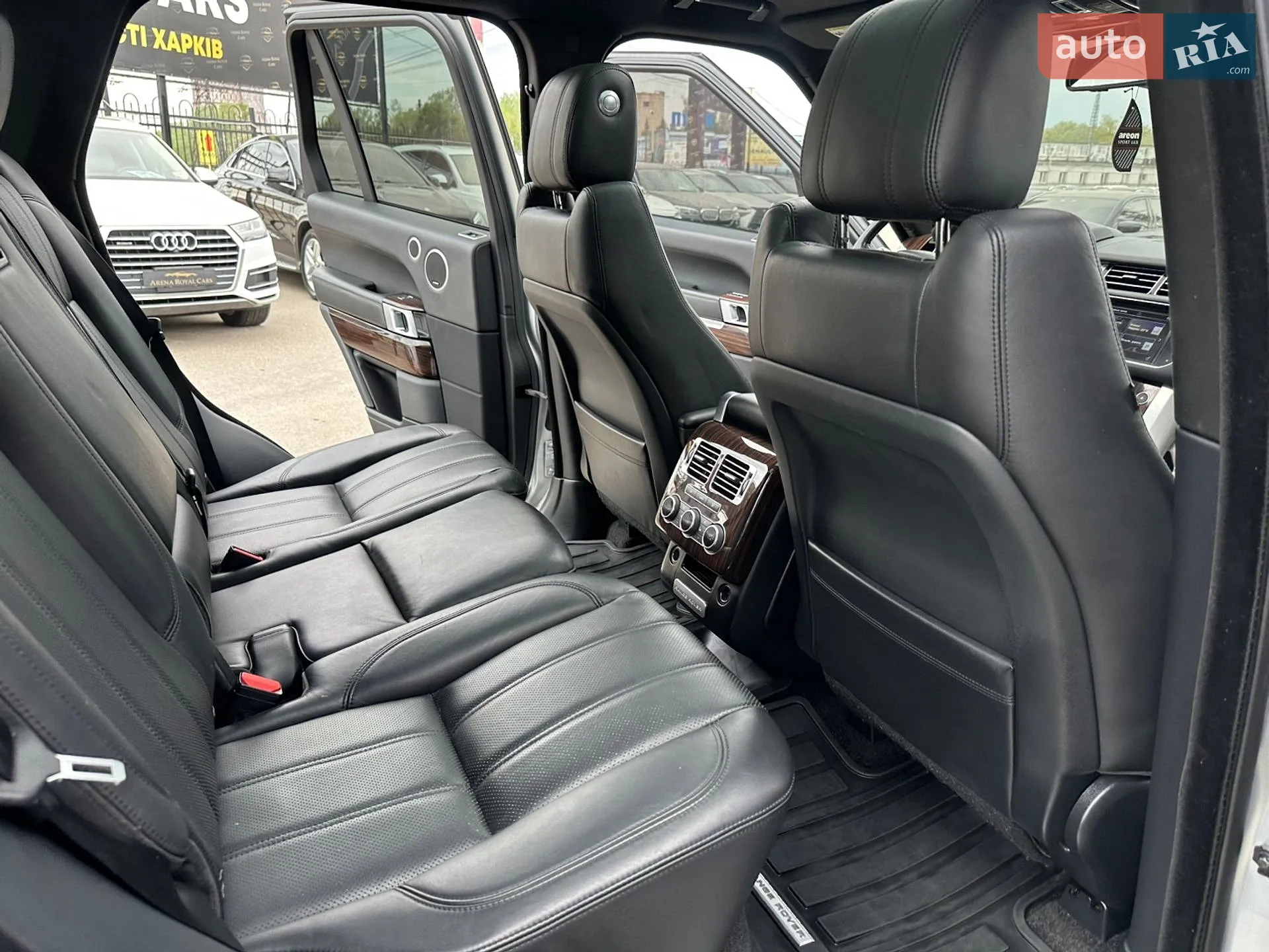 2016 Land Rover Range Rover - мініатюра 21