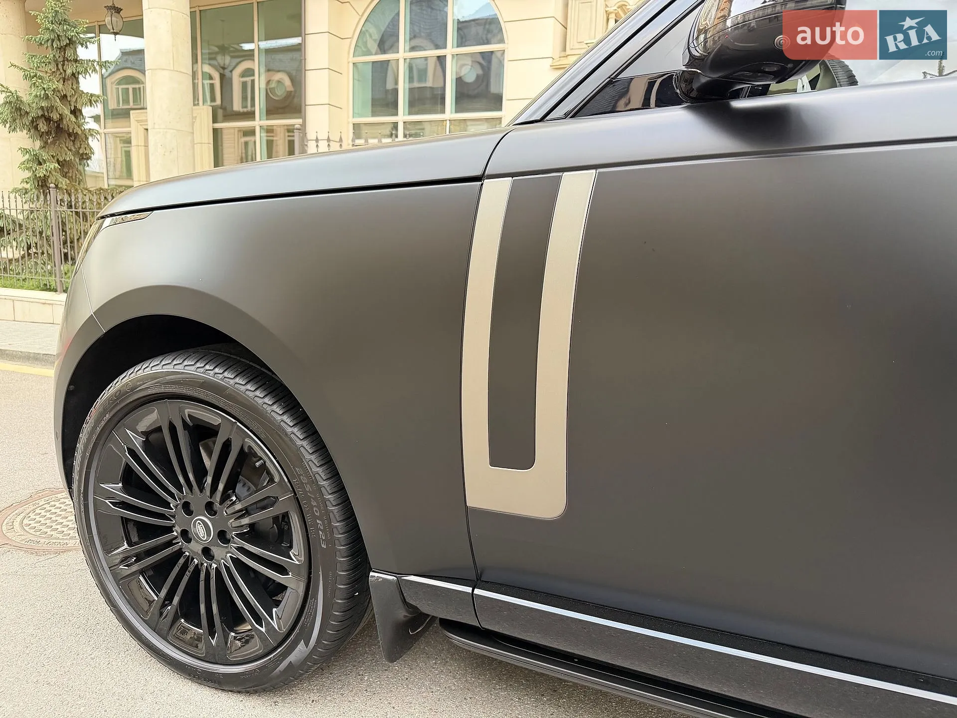 2023 Land Rover Range Rover - мініатюра 31