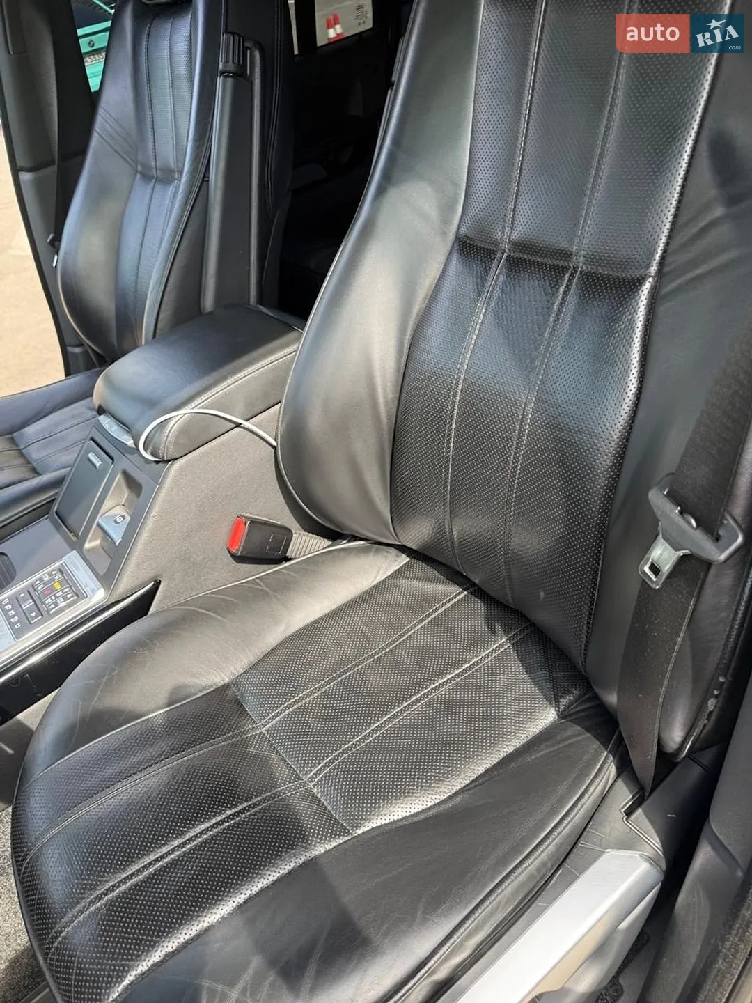 2011 Land Rover Range Rover - мініатюра 26
