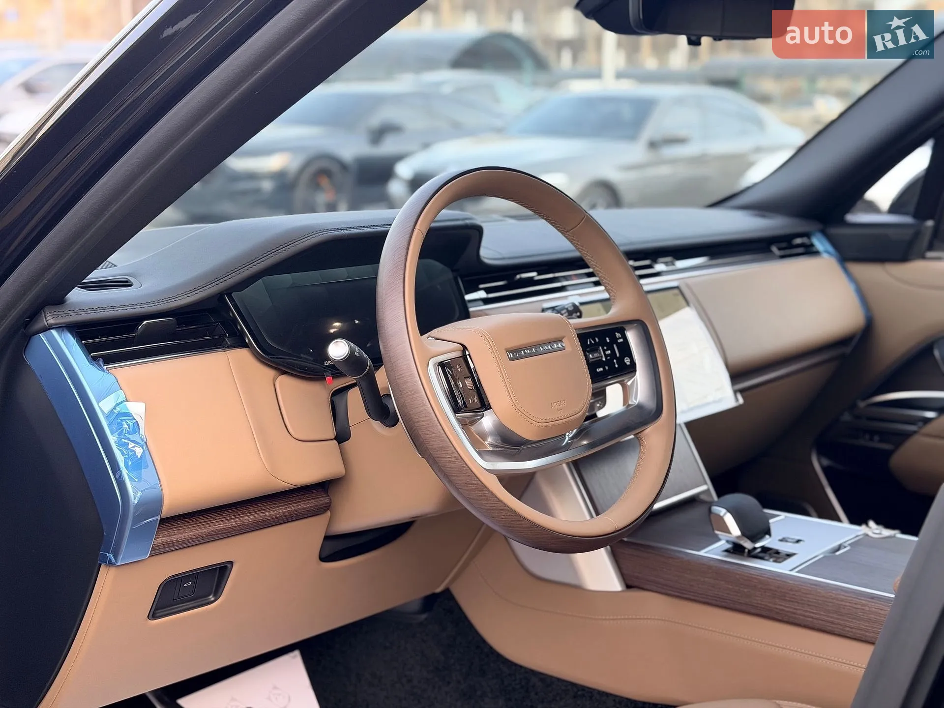 2025 Land Rover Range Rover - мініатюра 18
