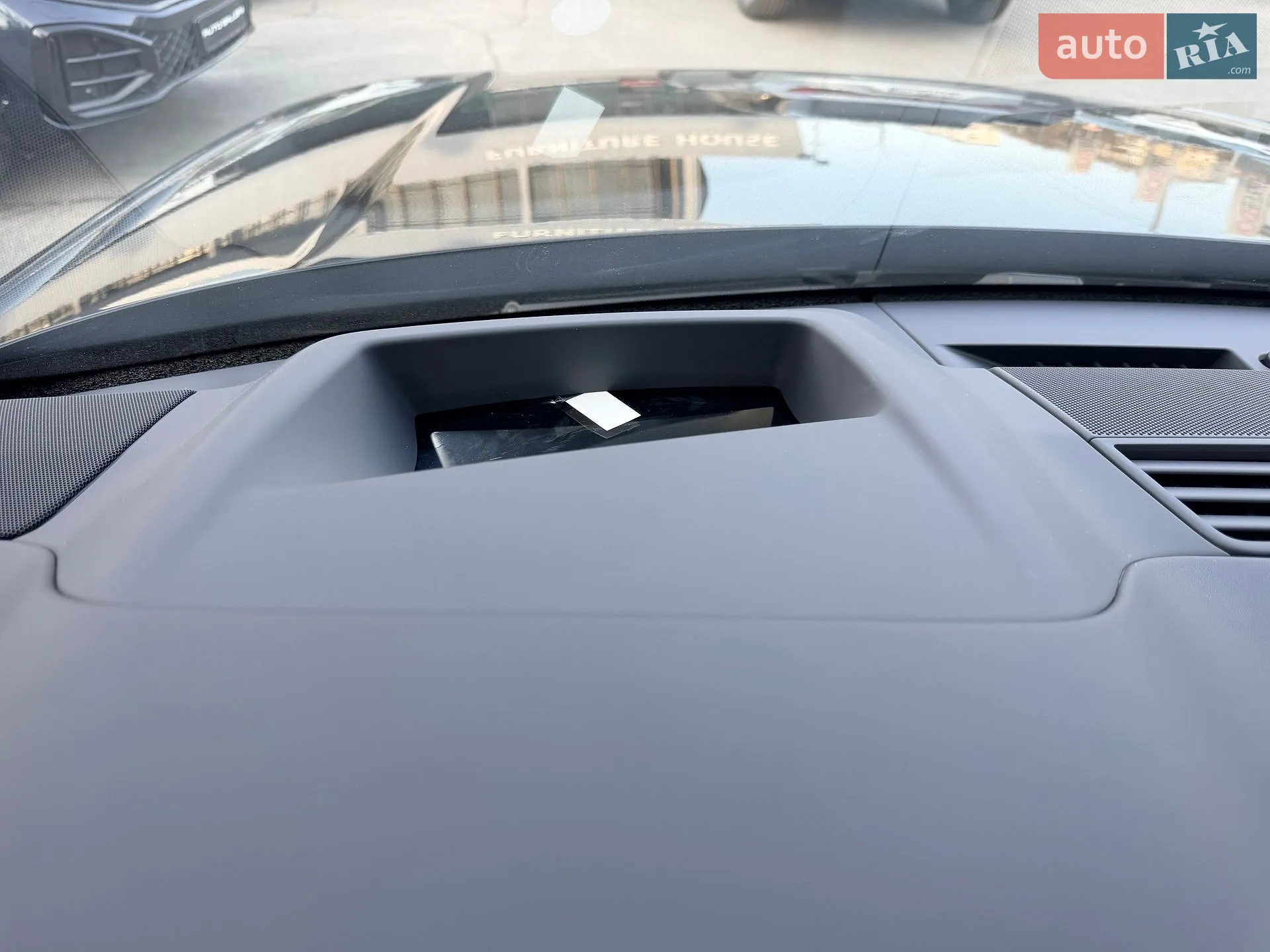 2025 Land Rover Range Rover - мініатюра 43
