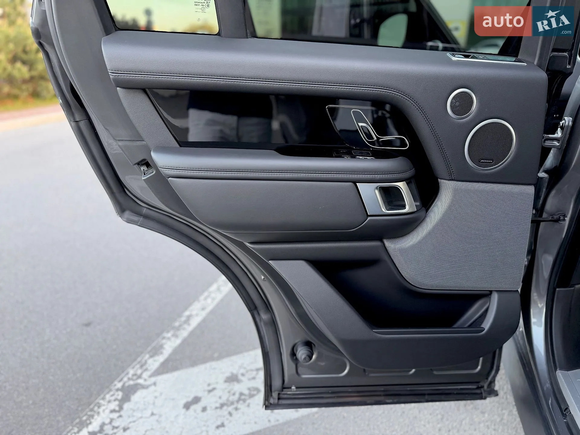 2018 Land Rover Range Rover - мініатюра 43