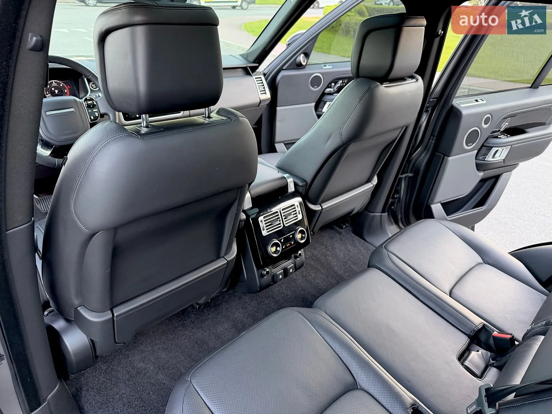 2018 Land Rover Range Rover - мініатюра 48